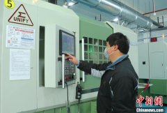 （新春走基层）探访浙江上虞台企生产车间：人